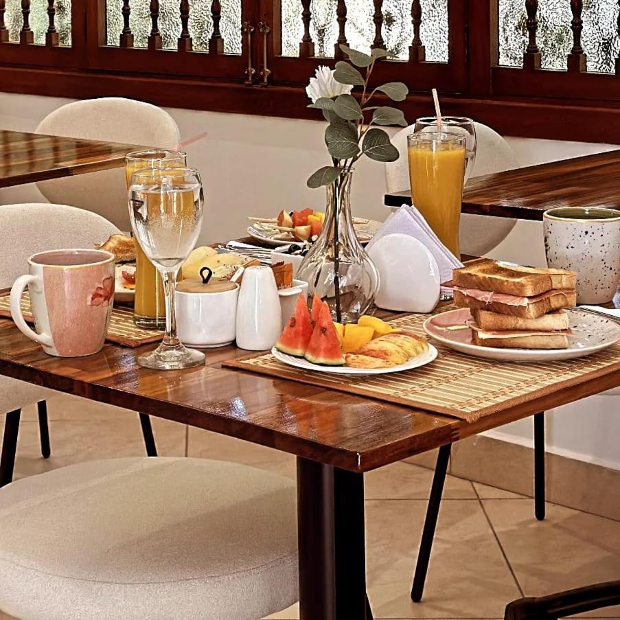 Casa Sileo - Boutique Hotel カリ エクステリア 写真