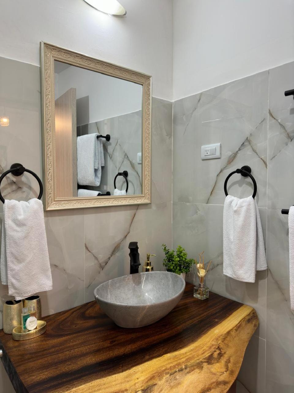 Casa Sileo - Boutique Hotel カリ エクステリア 写真